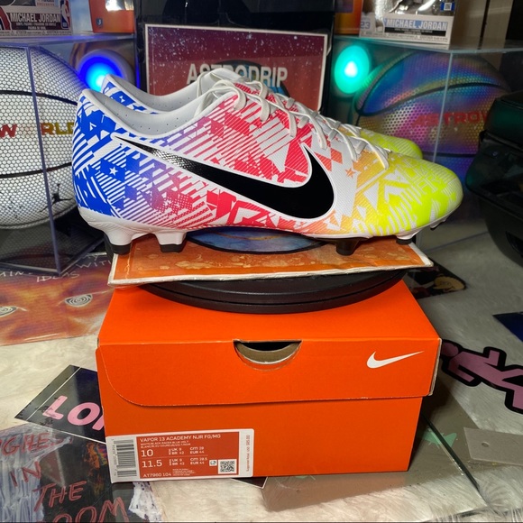 Nike Shoes Nike Neymar Mercurial Vapor 3 Jogo Prismatico